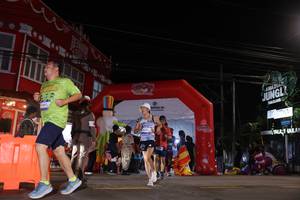 BIB: 1263
                            <button type="button" onclick="openModal(26258413)" class="btn btn-primary btn-sm float-right btn-popup" data-toggle="modal" data-target=".modal-high-quality">
                        <i class="fas fa-shopping-cart"></i> Add to Cart
                    </button>
                                            <button type="button" onclick="isThisMe(26258413, true)" class="btn btn-success btn-sm float-right btn-popup btn-isme hidden" data-toggle="tooltip" data-placement="bottom" title="นี่คือรูปของคุณใช่ไหม คลิกที่นี่เพื่อเอาเข้าอัลบั้ม">
                        <i class="fas fa-plus"></i> Add to album
                    </button>
                    <button type="button" onclick="isThisMe(26258413, false)" class="btn btn-warning btn-sm float-right btn-popup btn-isnotme hidden">
                        <i class="fas fa-ban"></i> Remove from album
                    </button>